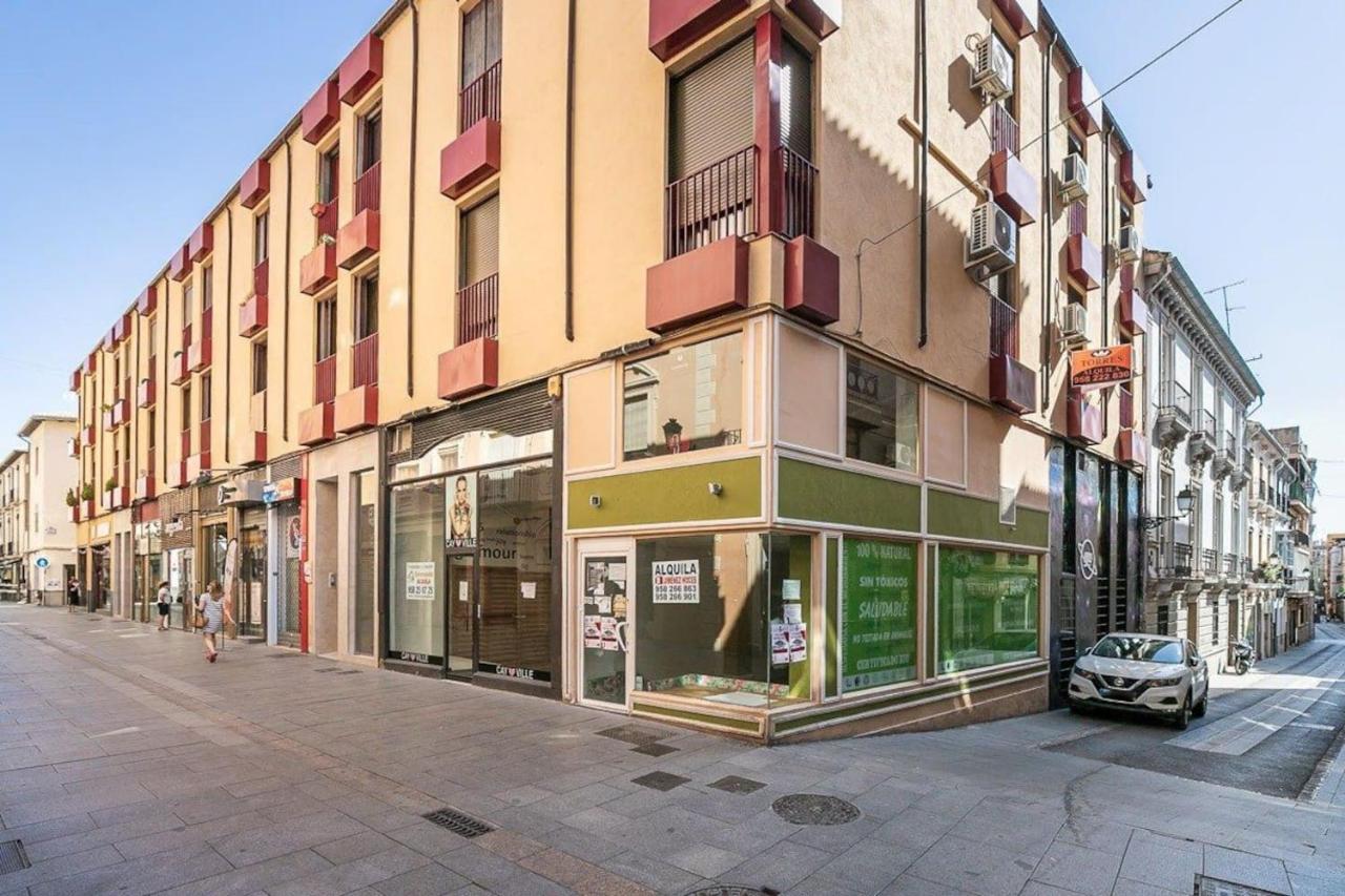 Modern Apartment In The Heart Of Granada Exterior foto